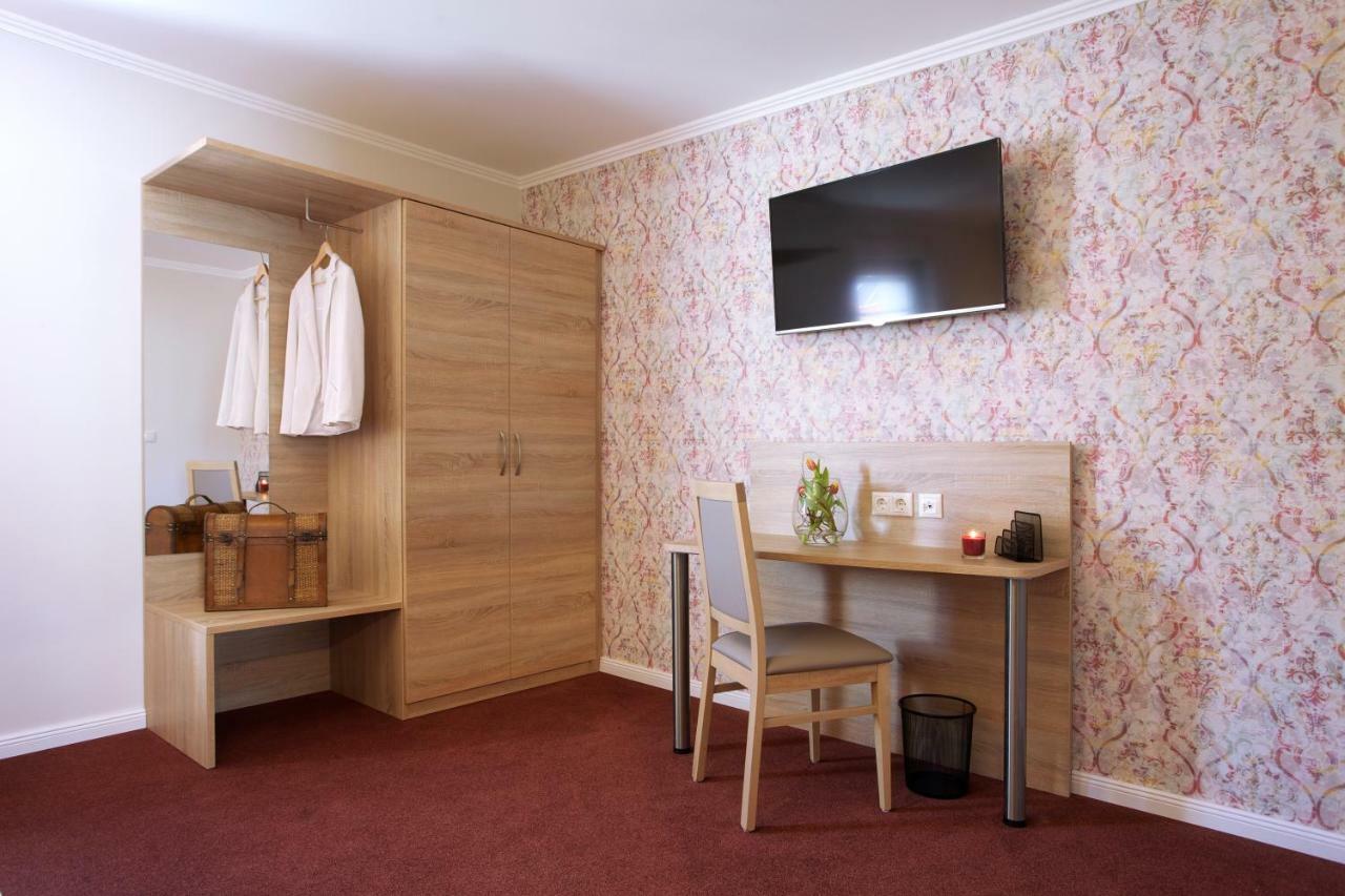 Weinböhla Pension Kalinde מראה חיצוני תמונה