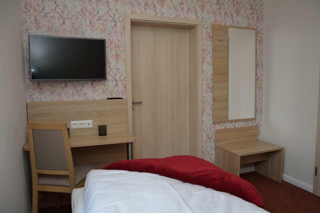 Weinböhla Pension Kalinde מראה חיצוני תמונה