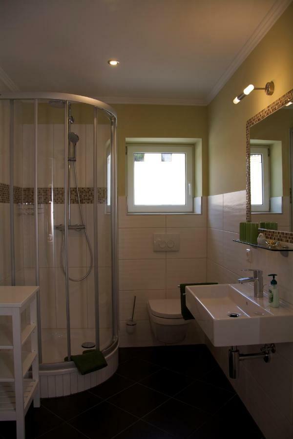 Weinböhla Pension Kalinde מראה חיצוני תמונה